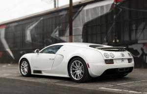 Bugatti Veyron 16.4 Super Sport 2010 года  (NA)